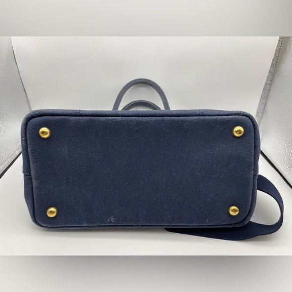 💫Prada💫Canapa💫Bag💫 - Picture 12 of 14